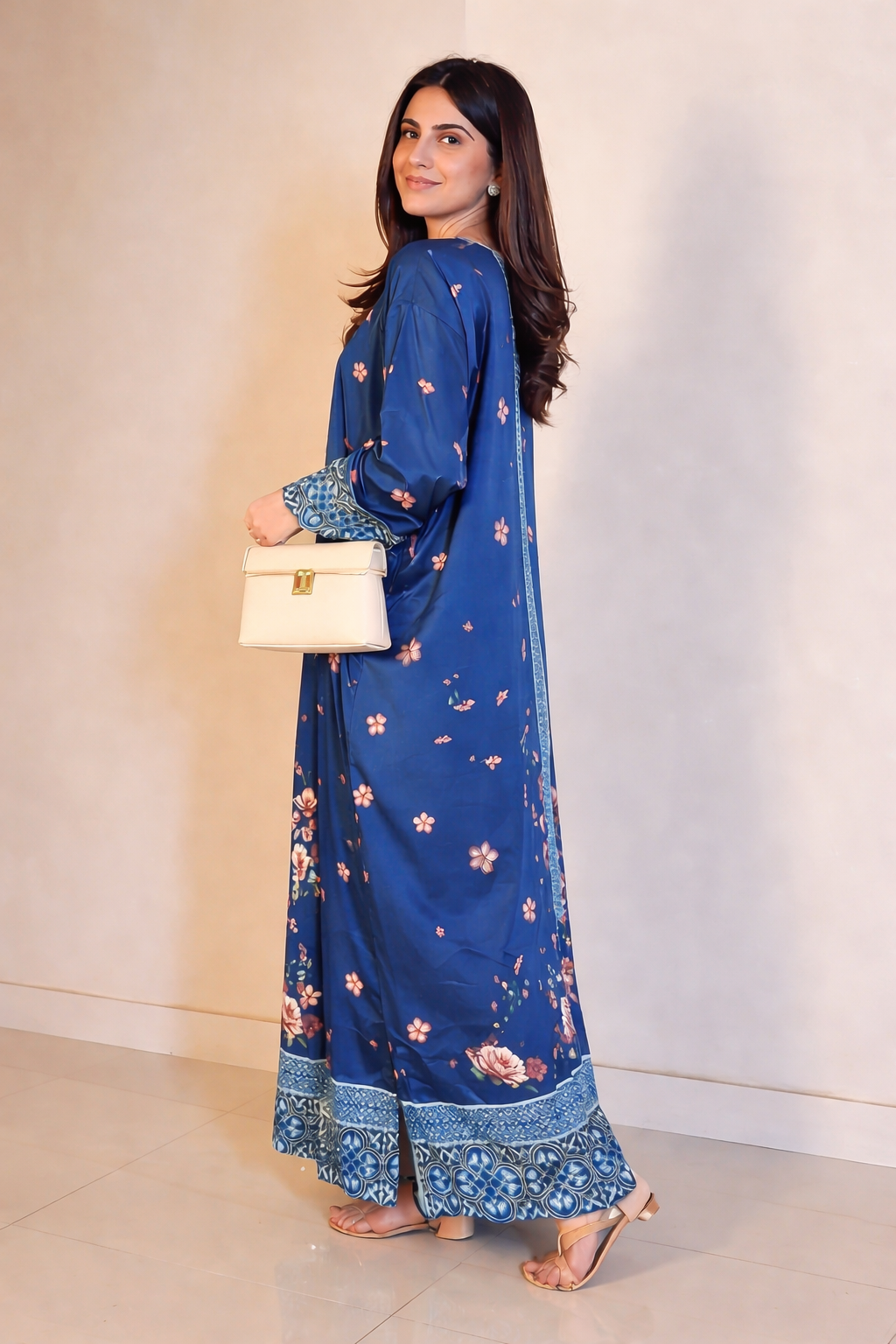 Noor-e-Bahar Kaftan