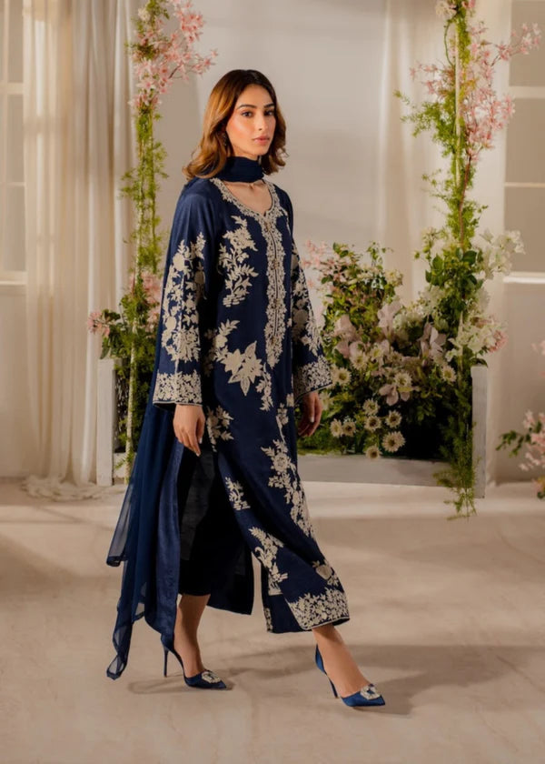 Yara Navy blue 3 piece